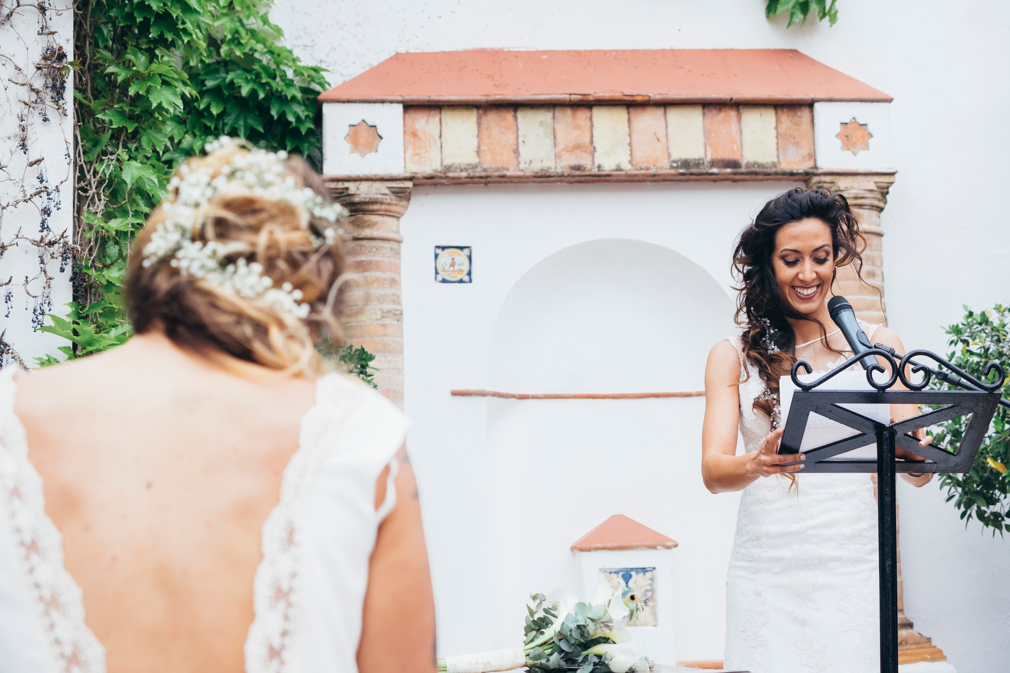 Master of ceremony: Bride speech on microphone in a wedding celebration